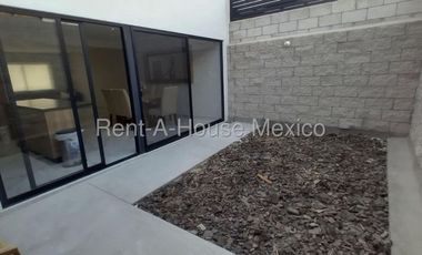 Casa amueblada de 3 recamaras en renta en Zante, Querétaro