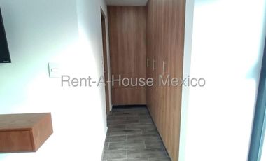 Casa amueblada de 3 recamaras en renta en Zante, Querétaro