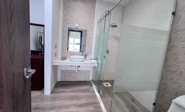 En Alquiler linda casa en Urb Portofino, km 11.5 vía a la Costa