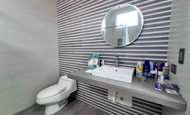 En Alquiler linda casa en Urb Portofino, km 11.5 vía a la Costa