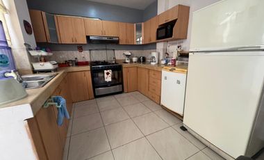 URBANIZACION MATICES ETAPA AZUL TOPACIO ALQUILO PRECIOSA, AMPLIA Y MODERNA VILLA FULL AMOBLADA, DOS PLANTAS, TRES DORMITORIOS