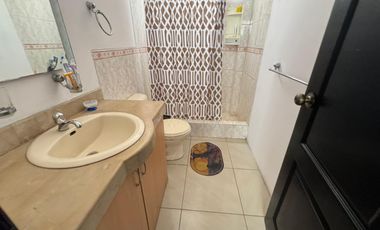 URBANIZACION MATICES ETAPA AZUL TOPACIO ALQUILO PRECIOSA, AMPLIA Y MODERNA VILLA FULL AMOBLADA, DOS PLANTAS, TRES DORMITORIOS