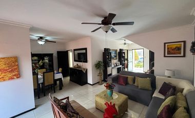 URBANIZACION MATICES ETAPA AZUL TOPACIO ALQUILO PRECIOSA, AMPLIA Y MODERNA VILLA FULL AMOBLADA, DOS PLANTAS, TRES DORMITORIOS