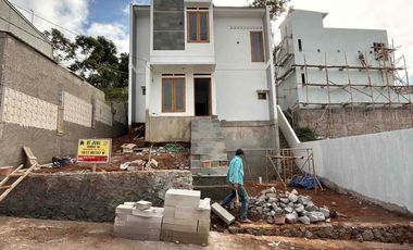 Dijual Rumah Type 80/ 157 Cileunyi 2 Lantai Free Gazebo dan Canopy