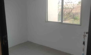 Alquilo casa de dos plantas, 3 habitaciones en villas del Rey, Etapa Arturo