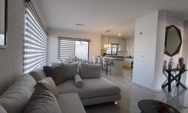 Bonita casa amplia de 4 habitaciones y cisterna en Pachuca