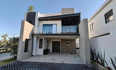 Casa de 4 habitaciones con cisterna en a Pachuca