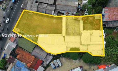 Bangungan Lokasi Strategis di Depok