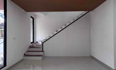 JUAL RUMAH BRAND NEW DI GRAHA RAYA BINTARO