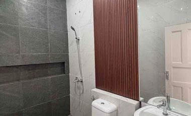 JUAL RUMAH BRAND NEW DI GRAHA RAYA BINTARO