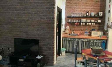 SALINAS:EN 500 M2 VENDO CASA CON JACUZZI ESTILO ESPAÑOL