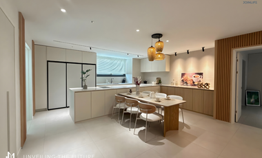 4-Bedroom Condominium Located in Clark Freeport Zone