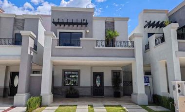 Excelente casa de 3 recámaras con proyecto de ampliación en Pachuca