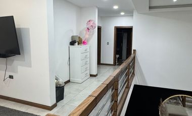 RESIDENCIAL LEONES 1A ETAPA, EN VENTA HERMOSA RESIDENCIA ESTILO CONTEMPORANEO
