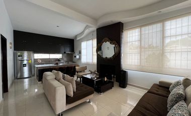 CHIPIPE: ALQUILO CASA CON CASCADA EN LA PISCINA, JACUZZI Y  PATIOS