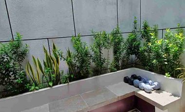 Rumah Mewah Tengah Kota Dekat Solo Square