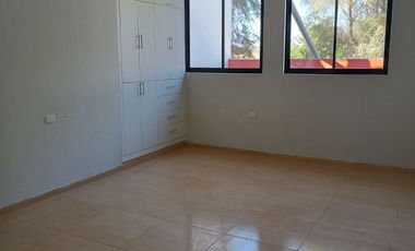 ALQUILER AMPLIO DEPA DE 220M2 A PRECIO DE OCASIÓN EN EJIDOS – PIURA / ESTRENO