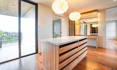 𝐁𝐫𝐚𝐧𝐝 𝐍𝐞𝐰 𝟒-𝐒𝐭𝐨𝐫𝐞𝐲 𝐌𝐨𝐝𝐞𝐫𝐧 𝐇𝐨𝐦𝐞 𝐟𝐨𝐫 𝐒𝐚𝐥𝐞 𝐚𝐭 𝐀𝐲𝐚𝐥𝐚 𝐖𝐞𝐬𝐭𝐠𝐫𝐨𝐯𝐞 𝐇𝐞𝐢𝐠𝐡𝐭𝐬 𝐢𝐧 𝐋𝐚𝐠𝐮𝐧𝐚