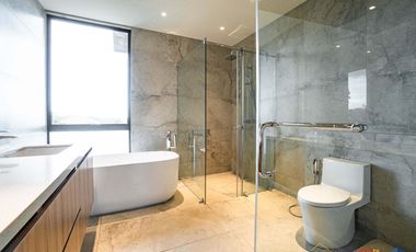 𝐁𝐫𝐚𝐧𝐝 𝐍𝐞𝐰 𝟒-𝐒𝐭𝐨𝐫𝐞𝐲 𝐌𝐨𝐝𝐞𝐫𝐧 𝐇𝐨𝐦𝐞 𝐟𝐨𝐫 𝐒𝐚𝐥𝐞 𝐚𝐭 𝐀𝐲𝐚𝐥𝐚 𝐖𝐞𝐬𝐭𝐠𝐫𝐨𝐯𝐞 𝐇𝐞𝐢𝐠𝐡𝐭𝐬 𝐢𝐧 𝐋𝐚𝐠𝐮𝐧𝐚