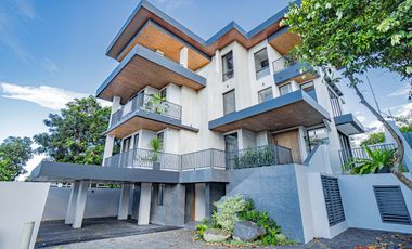 𝐁𝐫𝐚𝐧𝐝 𝐍𝐞𝐰 𝟒-𝐒𝐭𝐨𝐫𝐞𝐲 𝐌𝐨𝐝𝐞𝐫𝐧 𝐇𝐨𝐦𝐞 𝐟𝐨𝐫 𝐒𝐚𝐥𝐞 𝐚𝐭 𝐀𝐲𝐚𝐥𝐚 𝐖𝐞𝐬𝐭𝐠𝐫𝐨𝐯𝐞 𝐇𝐞𝐢𝐠𝐡𝐭𝐬 𝐢𝐧 𝐋𝐚𝐠𝐮𝐧𝐚