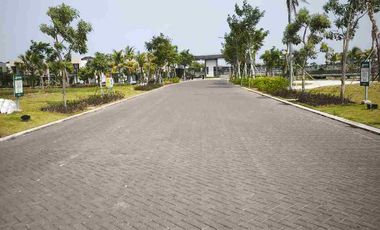 Kavling Diamond Pasir Putih View Danau Pik2