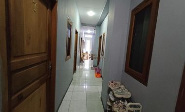 Hanya Jalan Kaki Ke Universitas Mercu Buana, Dijual Kost Pavillion 3 Lantai Strategis Dekat Toll Lingkar Luar Meruya Selatan Jakarta Barat