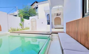 VILLA FOR SALE - NUSA DUA AREA ELITE CLUSTER