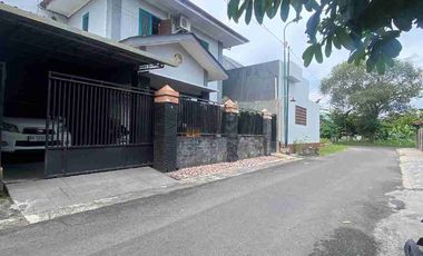 DIJUAL RUMAH MEWAH LINGKUNGAN PERUMAHAN 3LANTAI DEKAT RS WIROSABAN KAMPUS UAD