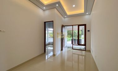 DIJUAL RUMAH CANTIK SHM 900 JUTAAN SIAP HUNI DI WEDOMARTANI NGEMPLAK DEKAT JL. BESI JANGKANG