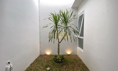 DIJUAL RUMAH CANTIK SHM 900 JUTAAN SIAP HUNI DI WEDOMARTANI NGEMPLAK DEKAT JL. BESI JANGKANG