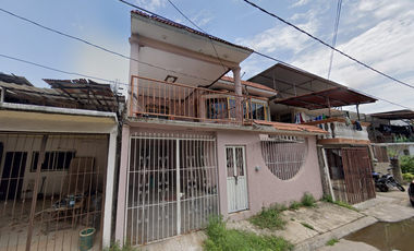 CASA A LA VENTA LAZARO CARDENAS CENTRO, MICHOACAN, REMATE ADJUDICADO
