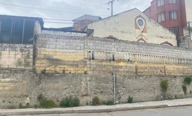 Oportunidad Sitio en venta 301m2 Calle Alonzo Pinzón sur de Cuenca Ec.