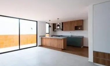 Casa en Venta en Lomas de Angelópolis 3