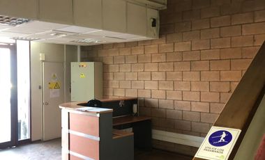 Oficina El Rosal 4 privados 200m2, bodega de 150 m2, 2 estac.