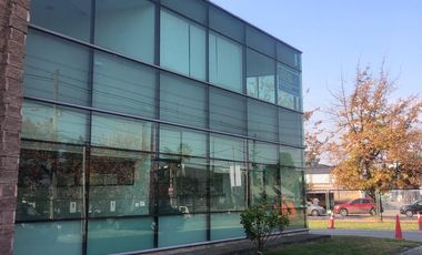 Oficina El Rosal 4 privados 200m2, bodega de 150 m2, 2 estac.