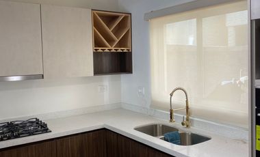 RENTA DE CASA EN RESIDENCIAL ALBORAN