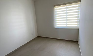 RENTA DE CASA EN RESIDENCIAL ALBORAN