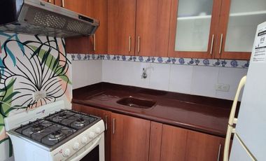 Suite Amoblada en Alquiler en Kennedy Sector San Marino, 1 Habitación, 1 Baño, Parqueo, Norte de Guayaquil.