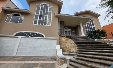 CASA EN CUMBRES MORELIA (VENTA / RENTA)