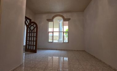 CASA EN CUMBRES MORELIA (VENTA / RENTA)