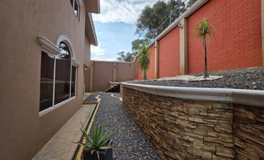 CASA EN CUMBRES MORELIA (VENTA / RENTA)