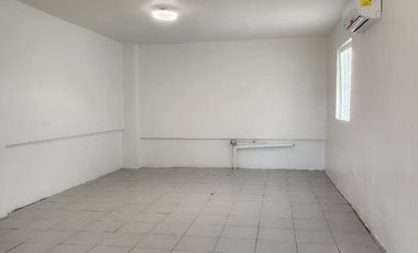 𝗥𝗘𝗡𝗧𝗔 𝗗𝗘 𝗖𝗔𝗦𝗔 𝗘𝗡 𝗘𝗦𝗤𝗨𝗜𝗡𝗔 𝗖𝗢𝗡 𝗟𝗢𝗖𝗔𝗟 𝗖𝗢𝗠𝗘𝗥𝗖𝗜𝗔𝗟