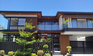 House And Lot For Sale In  Bayanihan Village Bf Homes Paranaque City-ND