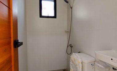 House And Lot For Sale In  Bayanihan Village Bf Homes Paranaque City-ND