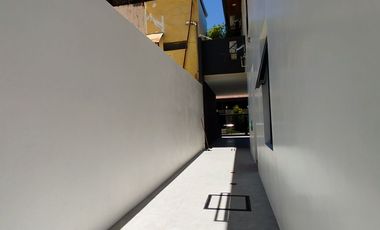 House And Lot For Sale In  Bayanihan Village Bf Homes Paranaque City-ND