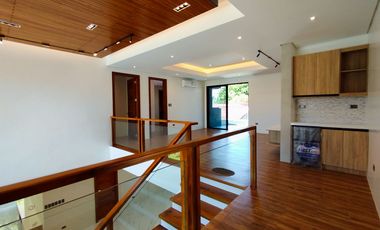 House And Lot For Sale In  Bayanihan Village Bf Homes Paranaque City-ND