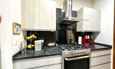 RENTA DE DEPARTAMENTO DE 260m2 CON ROOF GARDEN DE 37m2 CASI EN LA DEL VALLE