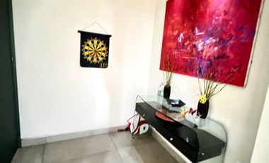 RENTA DE DEPARTAMENTO DE 260m2 CON ROOF GARDEN DE 37m2 CASI EN LA DEL VALLE