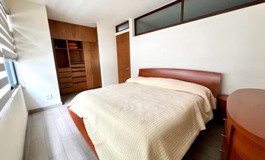 RENTA DE DEPARTAMENTO DE 260m2 CON ROOF GARDEN DE 37m2 CASI EN LA DEL VALLE