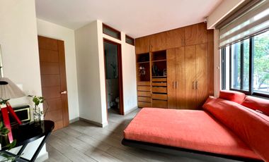 RENTA DE DEPARTAMENTO DE 260m2 CON ROOF GARDEN DE 37m2 CASI EN LA DEL VALLE